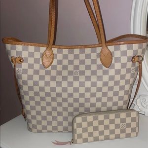 Louis Vuitton Neverfull MM & Clémence Wallet in Damier Azur / Rose Ballerine